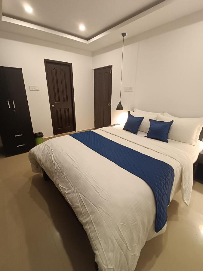 Brick Castle Hotel Csennai Kültér fotó