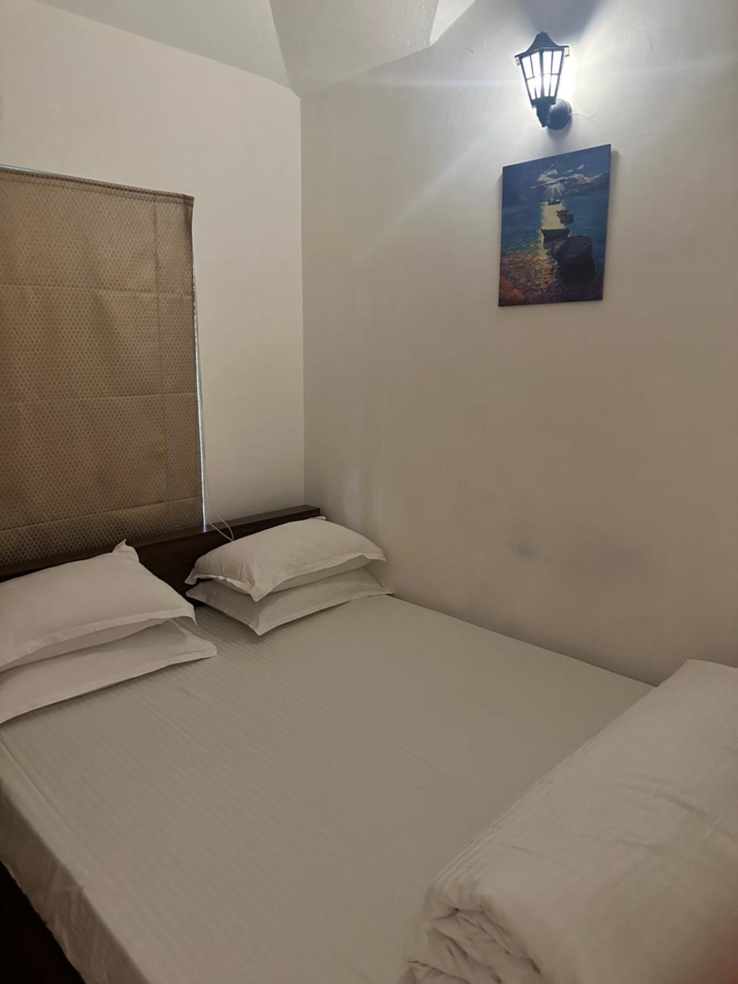 Brick Castle Hotel Csennai Kültér fotó