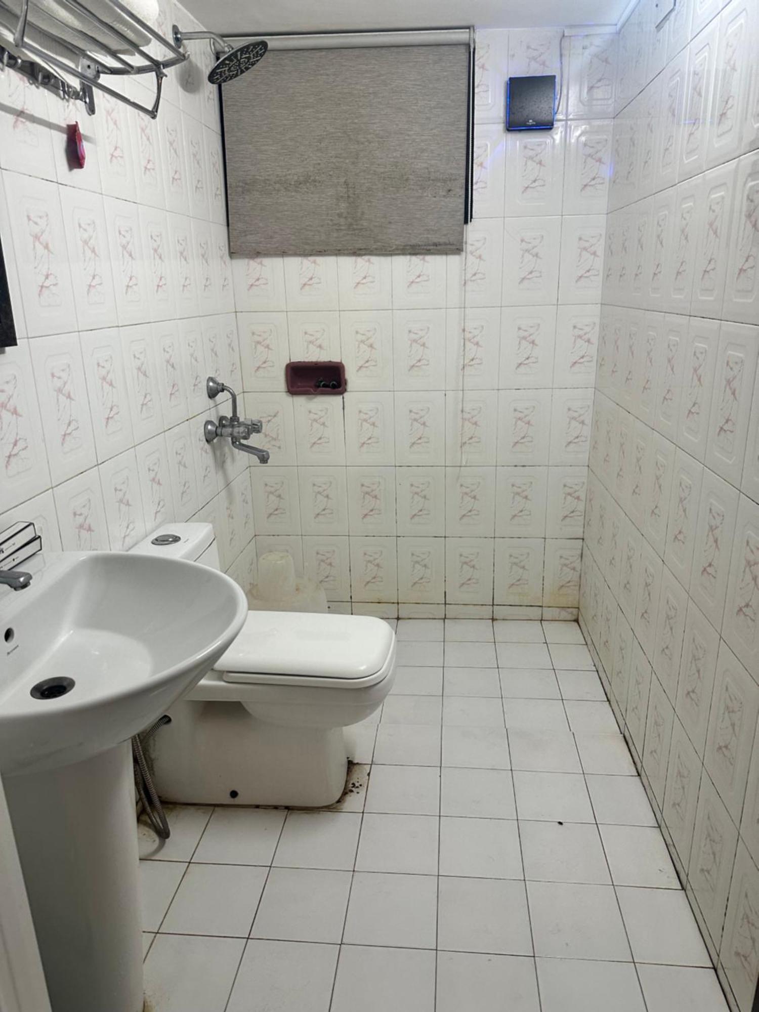 Brick Castle Hotel Csennai Kültér fotó